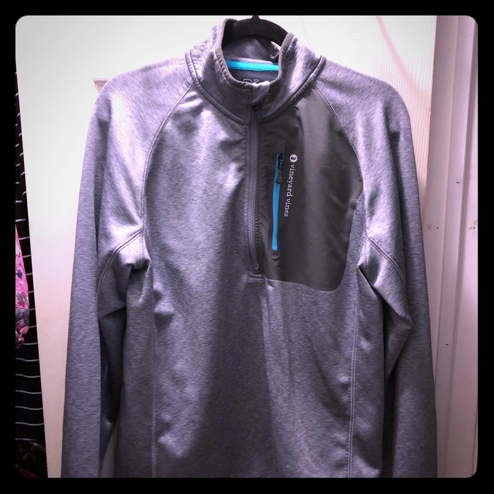 Vineyard vines performance fleece